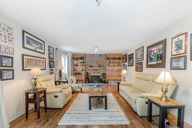 13 Mcgillivary Cres, House other with 4 bedrooms, 3 bathrooms and 4 parking in Brampton ON | Image 30