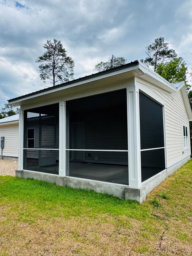 1589 Sea Breeze Way, House other with 3 bedrooms, 2 bathrooms and 3 parking in Carrabelle FL | Image 20