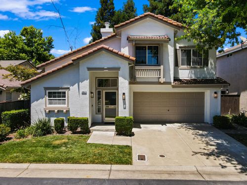 3647 Whispering Creek Cir, Stockton, CA, 95219-2324 | Card Image