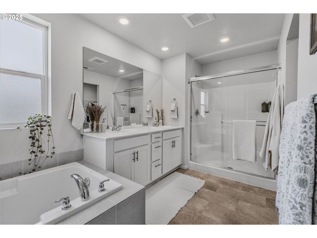 2666 26 Th Loop, House other with 4 bedrooms, 3 bathrooms and 2 parking in Springfield OR | Image 30