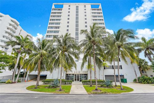 1001-7929 West Dr, North Bay Village, FL, 33141-3352 | Card Image
