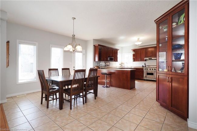 15 Treeview Dr, House other with 6 bedrooms, 4 bathrooms and 4 parking in Saint Jacobs ON | Image 13
