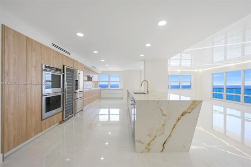 ph2n-3410 Galt Ocean Dr, Fort Lauderdale, FL, 33308-7044 | Card Image