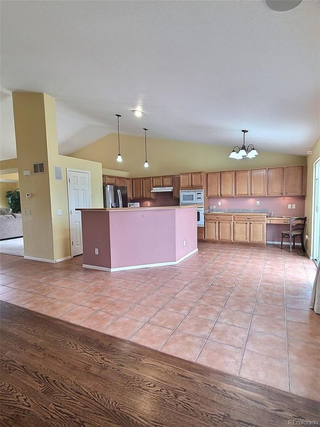 1337 Kingsfield St, House other with 5 bedrooms, 4 bathrooms and 2 parking in Castle Rock CO | Image 8