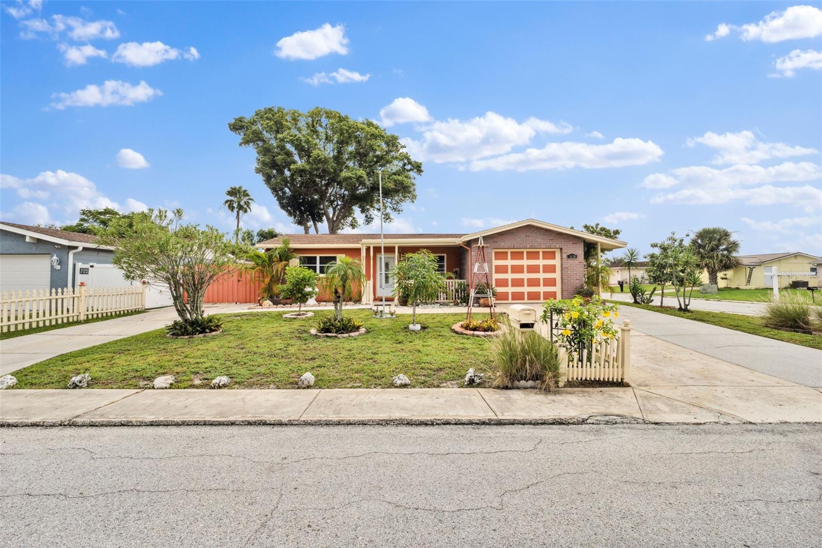 Baxley Ln, Port Richey, FL 34668