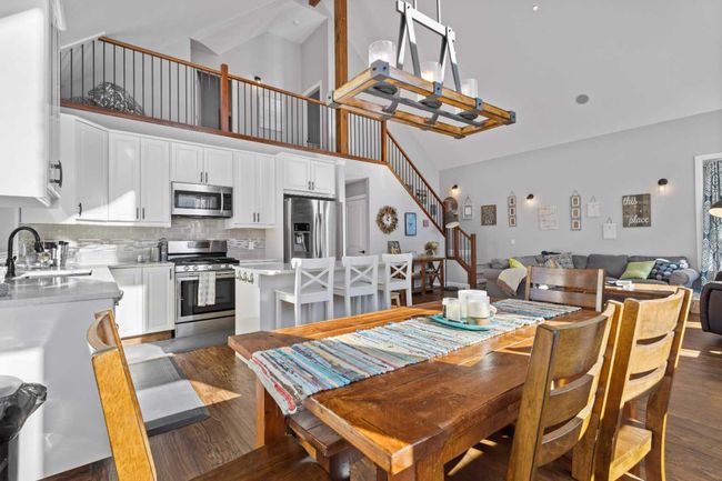 7039 - 35468 Range Road 30, House other with 3 bedrooms, 3 bathrooms and 4 parking in Red Deer County AB | Image 10