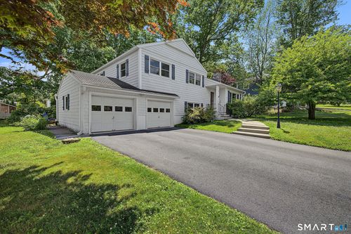4 Ezra Road, Danbury, CT, 06811 | Card Image