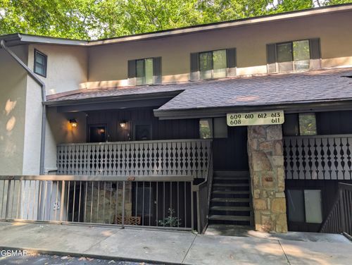 610-1235 Ski Mountain Rd, Gatlinburg, TN, 37738-3856 | Card Image