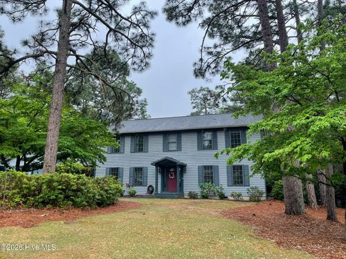265 Broadmeade Dr, Southern Pines, NC, 28387-7142 | Card Image