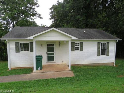103 Shaw St, Jonesville, NC, 28642-2114 | Card Image