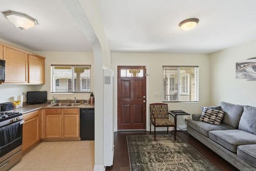 92-320 J Ave, National City, CA, 91950 | Card Image