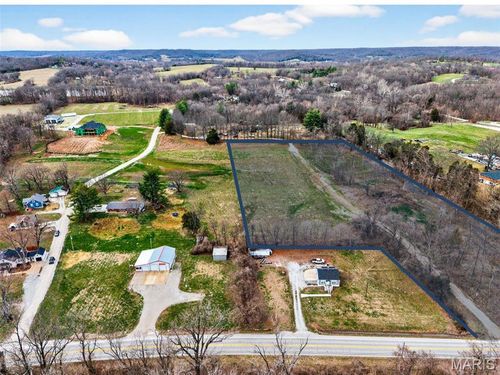 3077 S Highway 94, Defiance, MO, 63341-2809 | Card Image