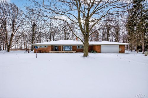 11215 Beech Dr, Sebewaing, MI, 48759-9702 | Card Image