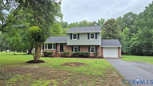 7818 River Rd, South Chesterfield, VA, 23803-8243 | Card Image