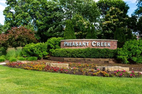 311-925 Spring Hill Dr, Northbrook, IL, 60062-3311 | Card Image