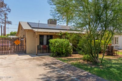 2205 N 22 Nd Street, House other with 3 bedrooms, 2 bathrooms and null parking in Phoenix AZ | Image 3