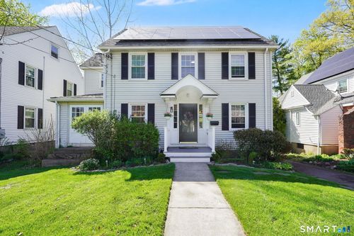 17 Ballard Dr, West Hartford, CT, 06119-1119 | Card Image