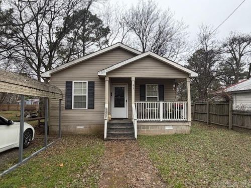 217 N Washington Ave, England, AR, 72046-1756 | Card Image