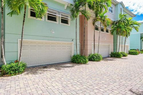 453 Ne 1st St, Pompano Beach, FL, 33060-6201 | Card Image