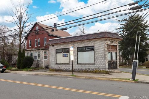 100 Steamboat Rd, Great Neck, NY, 11024-1839 | Card Image
