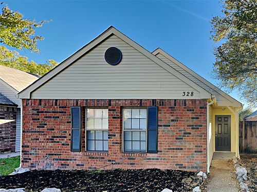 328 Teakwood Ln, Lewisville, TX, 75067-6563 | Card Image