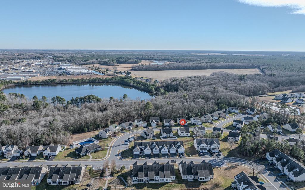 Residential in MILLSBORO 4