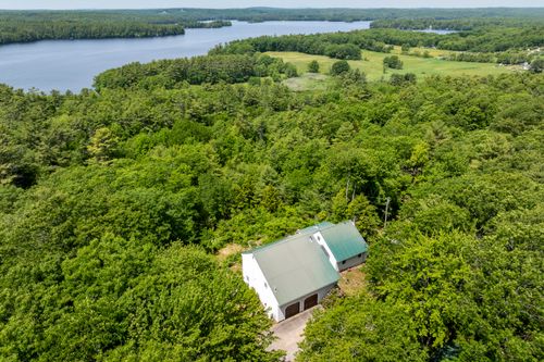 26 Squiers Aly, Nobleboro, ME, 04555-9604 | Card Image
