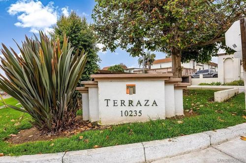 unit-114-10235 Madrid Way, Spring Valley, CA, 91977-1938 | Card Image