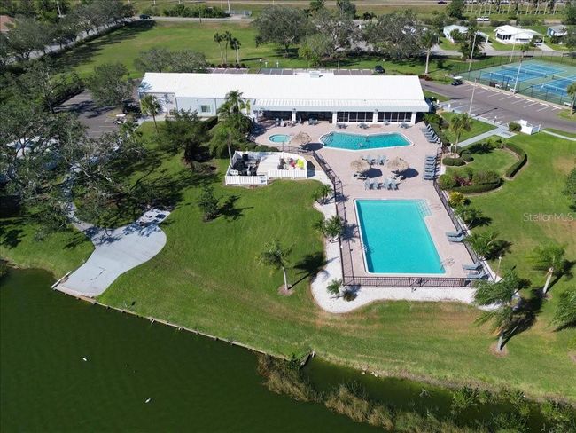 8439 Imperial Cir, House other with 2 bedrooms, 2 bathrooms and null parking in PALMETTO FL | Image 42