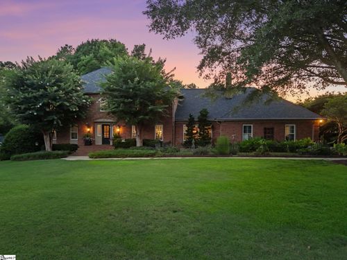 29 Quail Hill Dr, Greenville, SC, 29607-3637 | Card Image