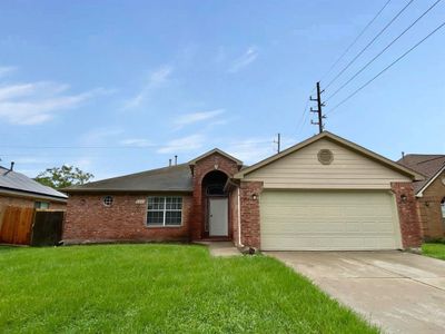 2527 Grand Canyon Drive, House other with 3 bedrooms, 2 bathrooms and null parking in Houston TX | Image 1