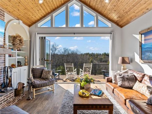 77 Paynes Court, Roaring Gap, NC, 28668 | Card Image