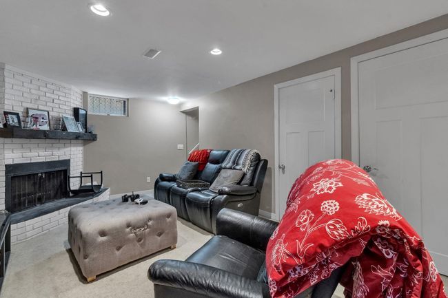 284 Acadia Drive Se, House other with 4 bedrooms, 2 bathrooms and 4 parking in Calgary AB | Image 25
