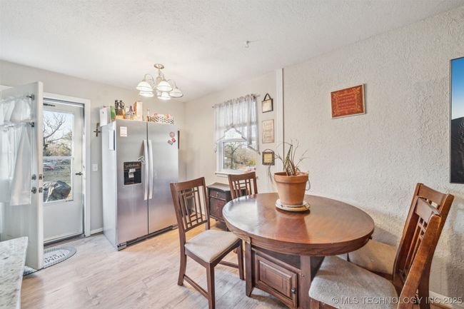 65663 336 Rd, House other with 3 bedrooms, 2 bathrooms and null parking in Chouteau OK | Image 13