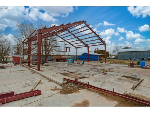 85527 Highway 339, Milton-Freewater, OR, 97862-7386 | Card Image