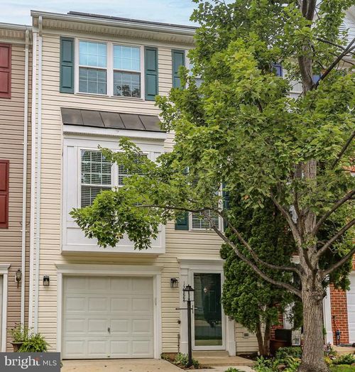 12324 Malvern Way, BRISTOW, VA, 20136-2073 | Card Image