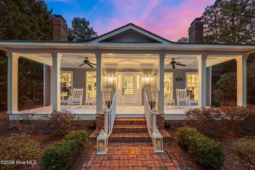 25 Mcleod Rd, Pinehurst, NC, 28374-8817 | Card Image