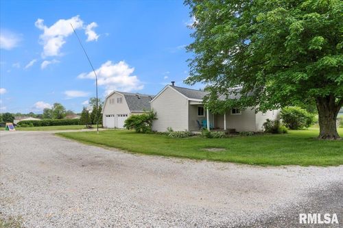 219 Mill St, Loami, IL, 62661-3277 | Card Image