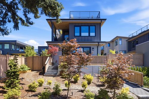 120 15th Ave, Kirkland, WA, 98033-5510 | Card Image