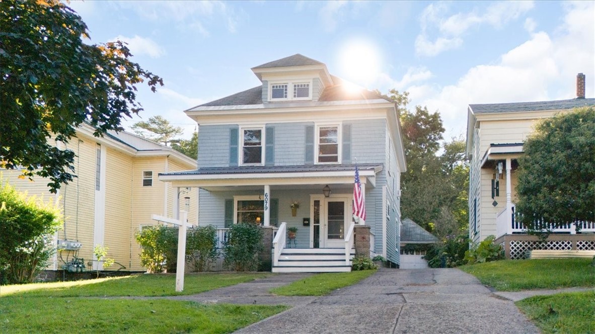 Lake Ave, Wolcott, NY 14590