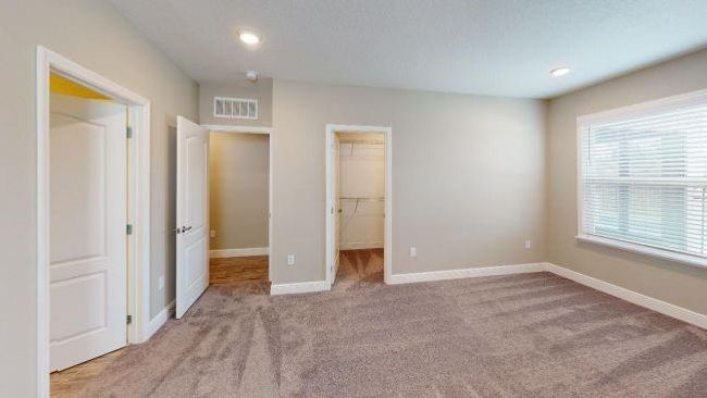 Model home - actual features may vary. | Image 9