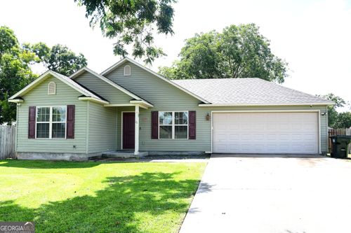 11 N Moody Dr, Ray City, GA, 31645-3742 | Card Image