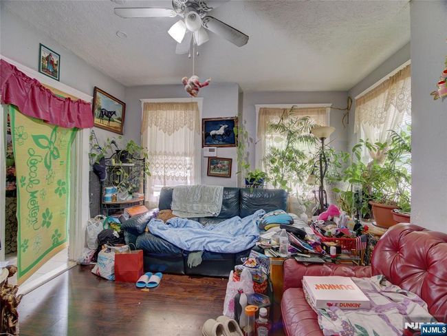 41 - 539-41 E 2 Nd St, House other with 4 bedrooms, 2 bathrooms and null parking in Plainfield NJ | Image 6