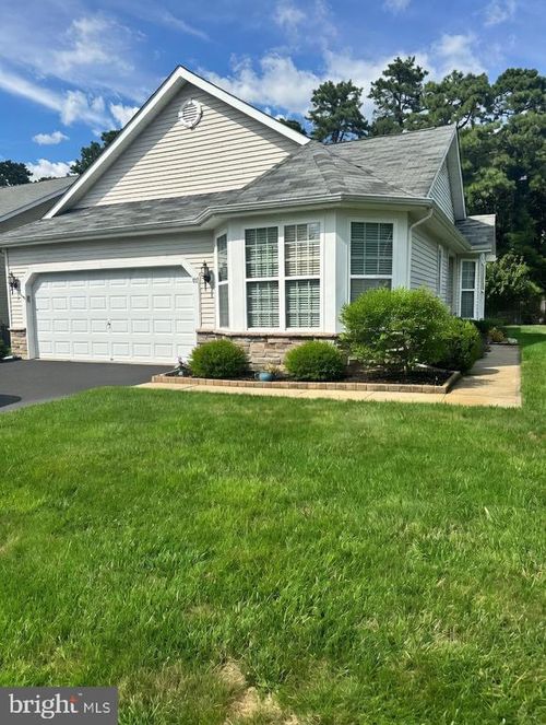 607 Timberline Ln, Manchester Tw, NJ, 08759-1355 | Card Image