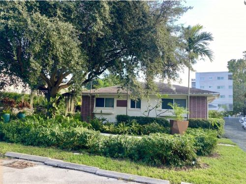 1-812 Ne 90, Miami Shores, FL, 33138 | Card Image