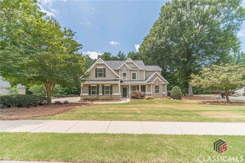 2084 Whitlow View Dr, Bishop, GA, 30621-6526 | Card Image