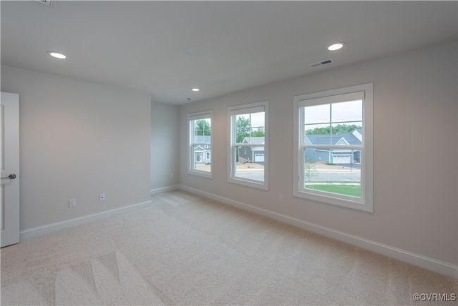 Photo of Manchester spec home. Optional features and finishes may be demonstrated. | Image 19