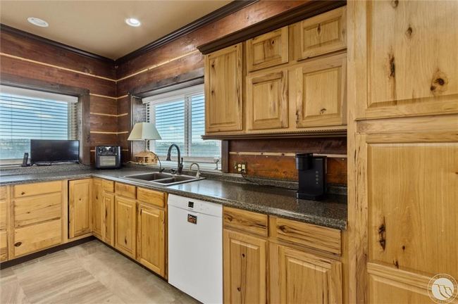 31 Three Forks Way, House other with 3 bedrooms, 2 bathrooms and null parking in Roundup MT | Image 12
