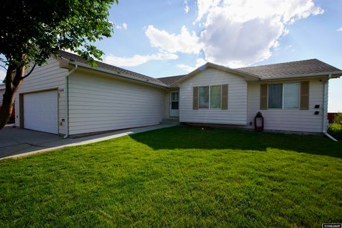 5408 Antelope Dr, Bar Nunn, WY, 82601-9477 | Card Image
