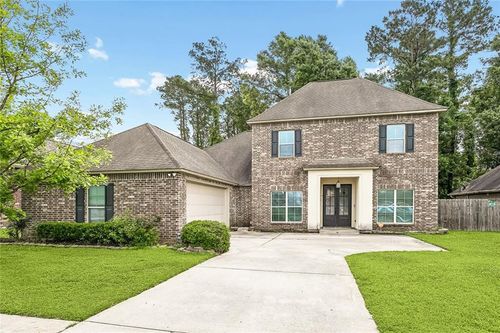 39638 Big Branch Dr, Ponchatoula, LA, 70454-5572 | Card Image